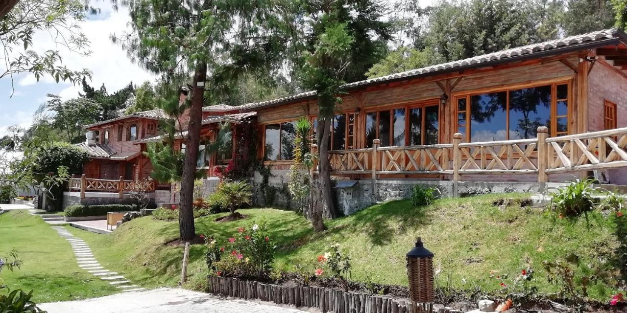 La Casa Del Colibri Ecuador Hotel Quito Exterior photo